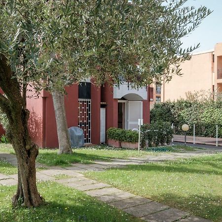 Residence Holiday Sirmione B8 المظهر الخارجي الصورة