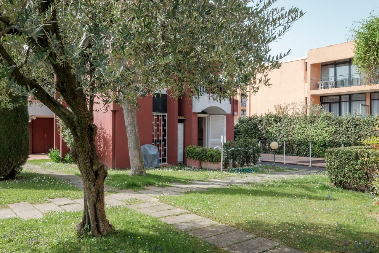 Residence Holiday Sirmione B8 المظهر الخارجي الصورة