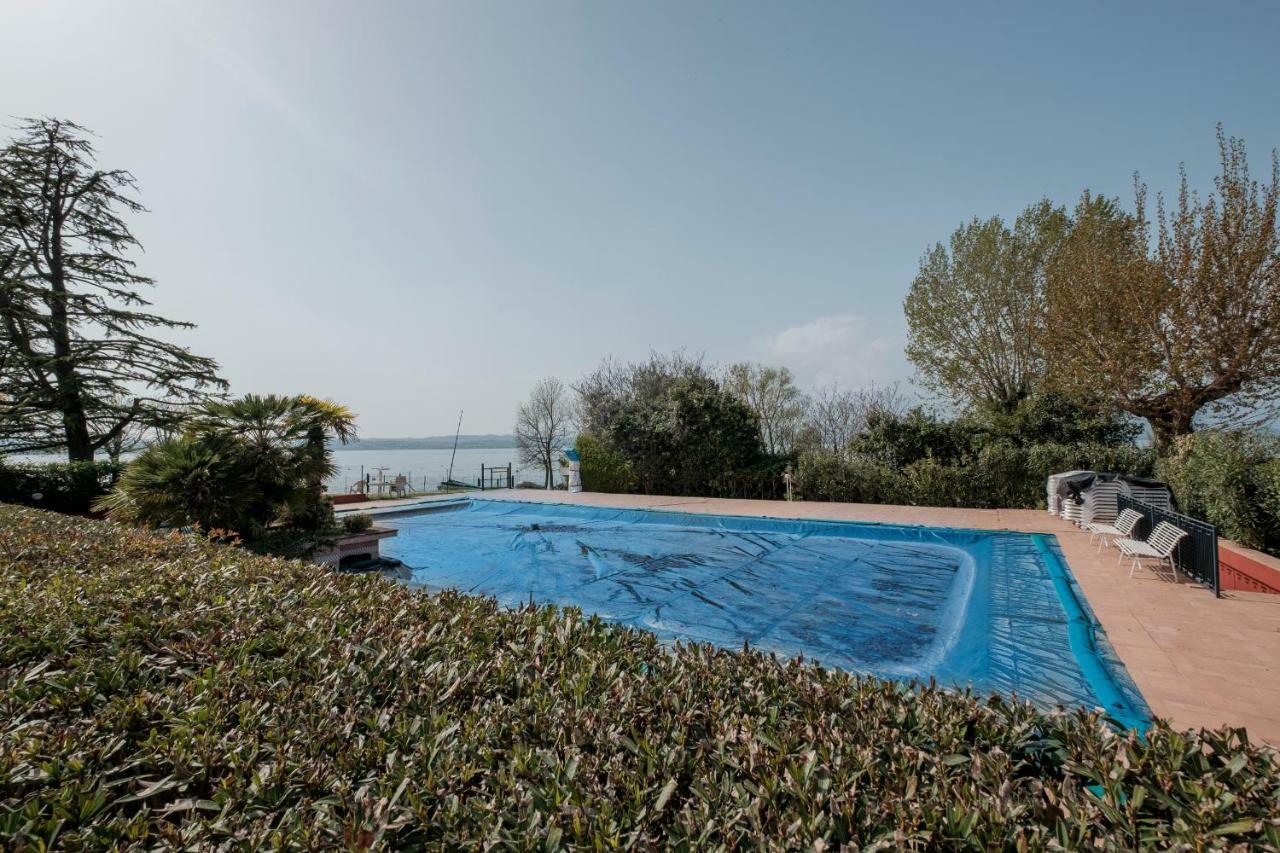 Residence Holiday Sirmione B8 المظهر الخارجي الصورة