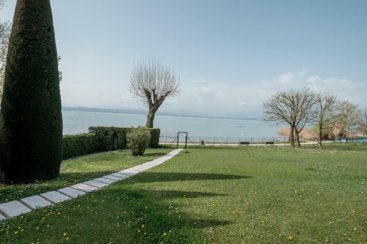 Residence Holiday Sirmione B8 المظهر الخارجي الصورة
