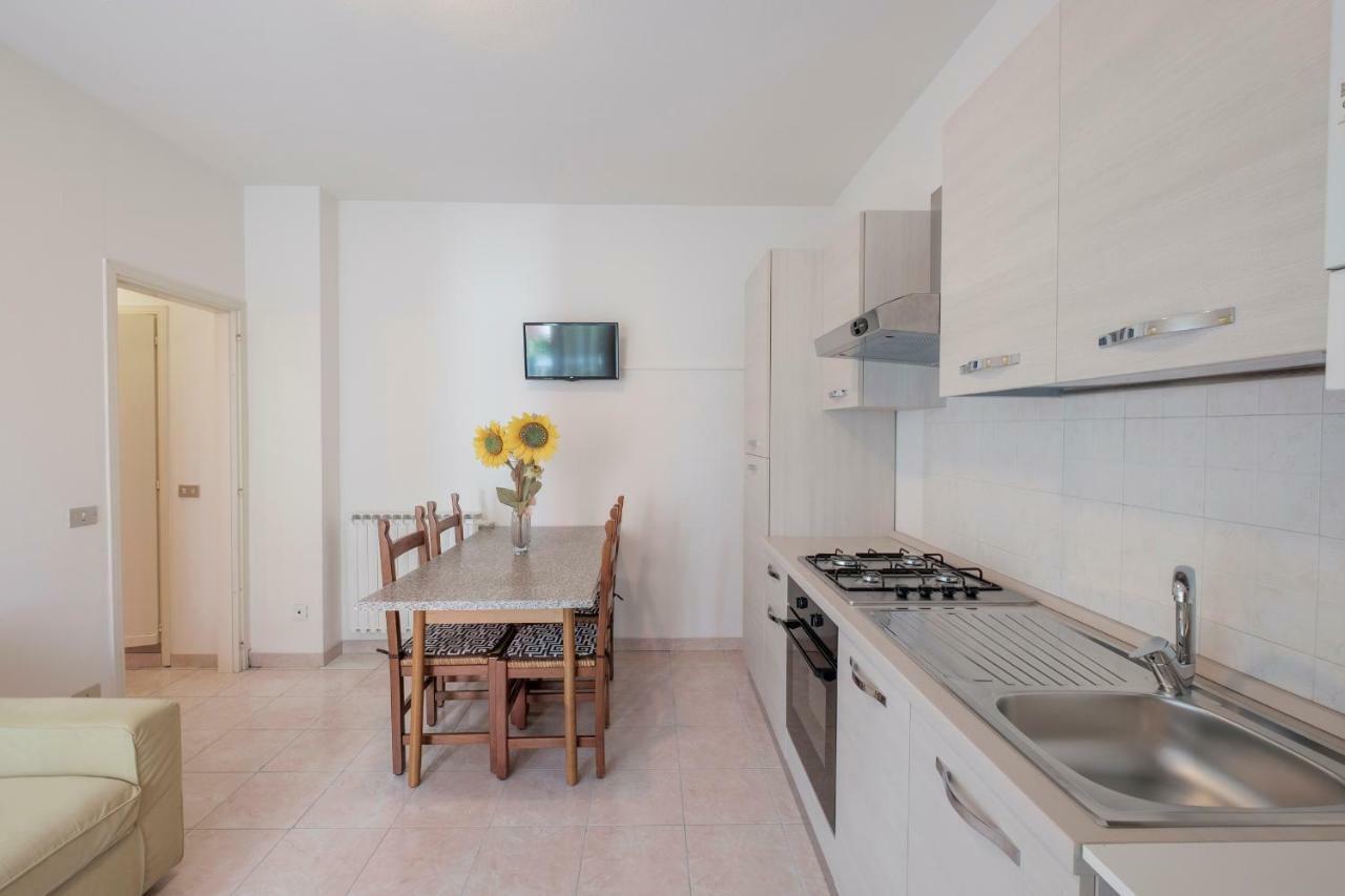 Residence Holiday Sirmione B8 المظهر الخارجي الصورة